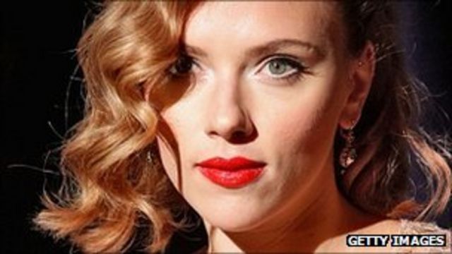 Hollywood hacker apologises to celebrity victims - BBC News