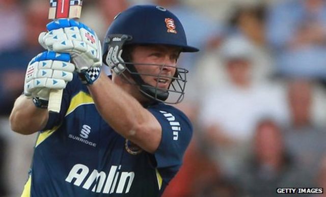 Essex coach Matt Walker demands batting improvement - BBC Sport