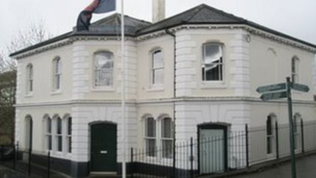 Hampshire register offices could be sold to save £2m - BBC News