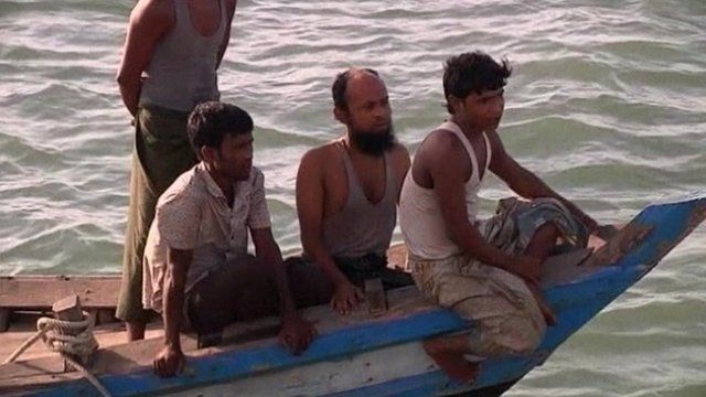 Boat carrying Burmese refugees