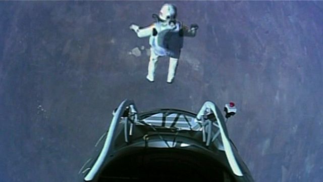 Felix Baumgartner leaps into the stratosphere at 128,000ft (39km) above New Mexico