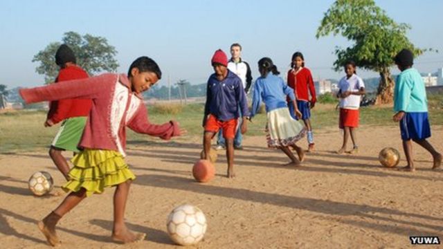 Football changes life of village girl - Vikalp Sangam