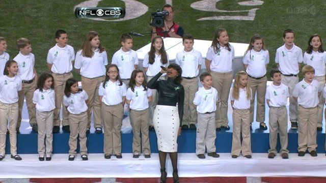 Jennifer Hudson and Sandy Hook choir