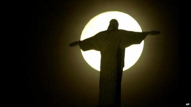 Christ statue in Rio de Janeiro