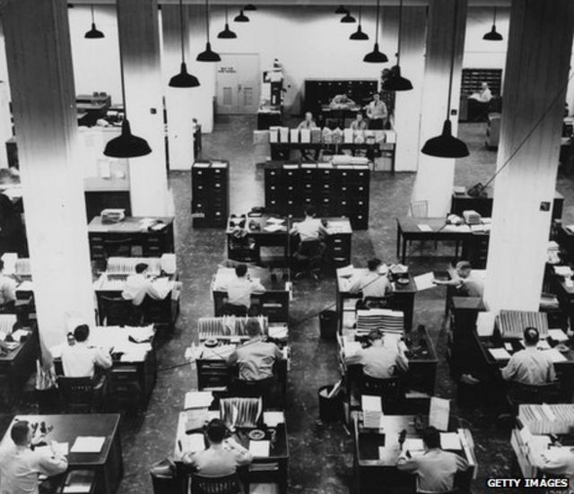 The pleasures and perils of the open-plan office - BBC News