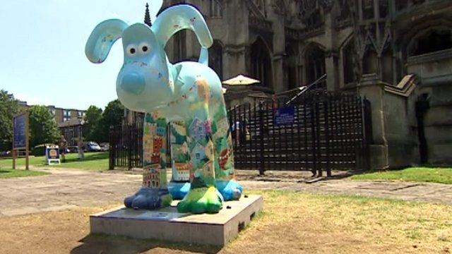 Gromit art trail in Bristol