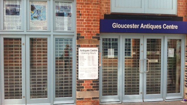 Gloucester Antiques Centre Closure 'due To Low Footfall' - BBC News