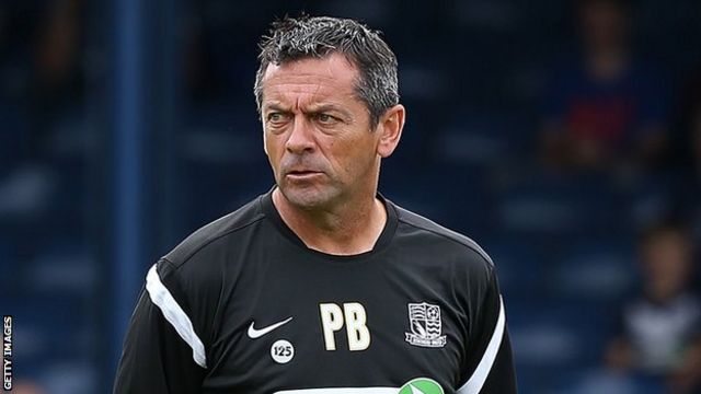 Southend United 0-4 Chesterfield: Southend sack Phil Brown after fans  protest - BBC Sport