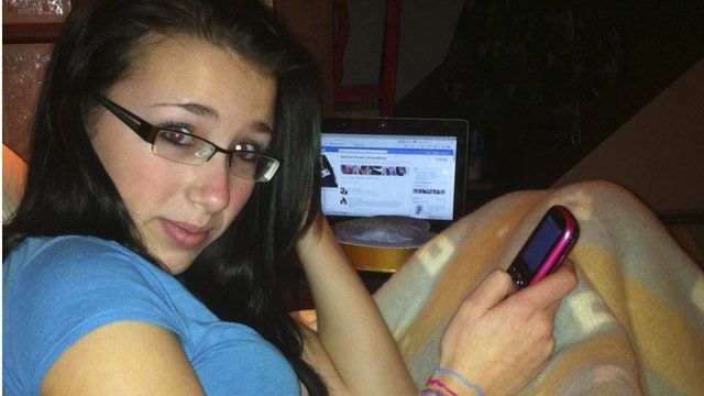 Rehtaeh Parsons checking her phone