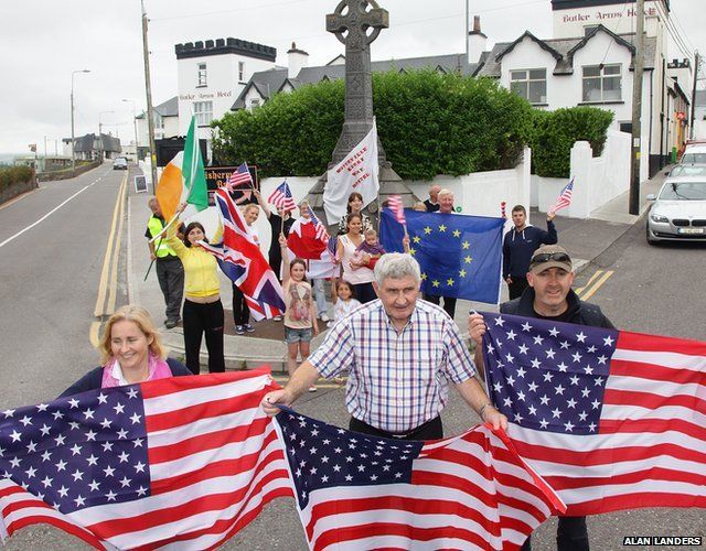 Cllr Norma Moriarty, Kerry GAA legend Mick O'Dwyer and Albert Walsh of Waterville Business Association flag up support for US visitors