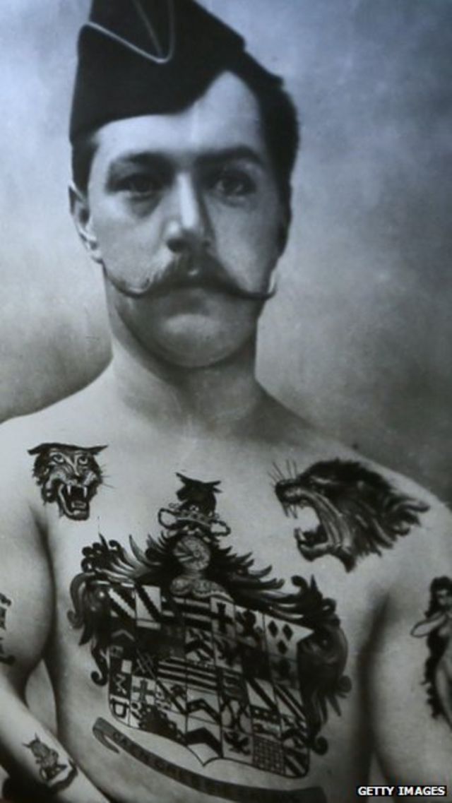 World War One: 'King of tattoos' inked thousands of soldiers - BBC News