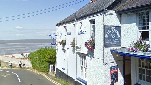 Minehead Blue Anchor Hotel Bid To Stop Cliff Fall Bbc News