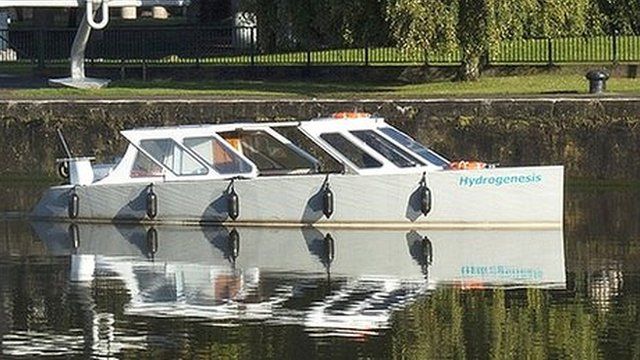 Hydrogen-fuelled ferry