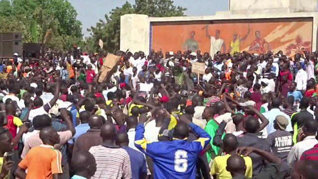 Crowds demonstrate in Burkina Faso