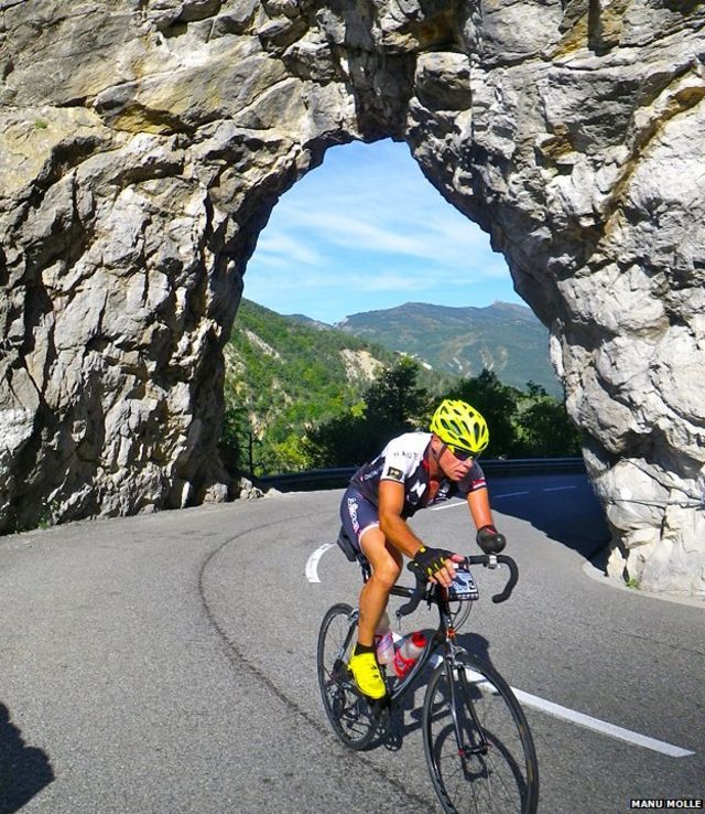 bicycle for one handed person