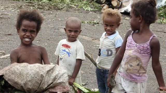 Children in Port Vila