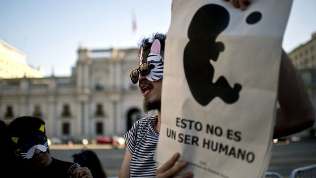 Protestor in Chile