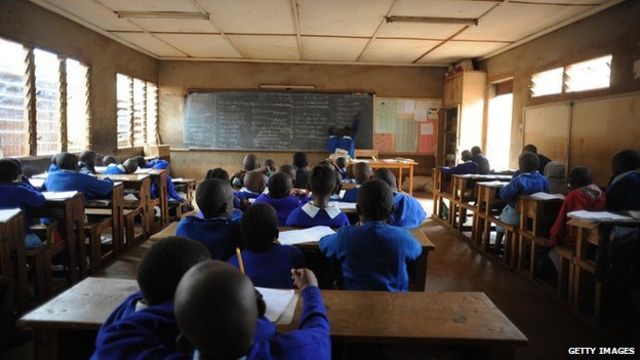 Kenyan teachers blacklisted for sex with students - BBC News