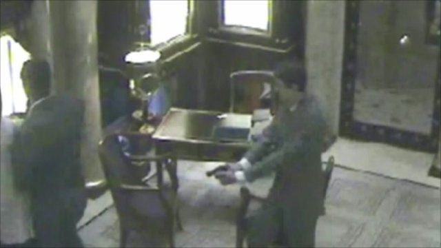 Graff Robbery Cctv Shows Gunman Take Hostage Bbc News 1306