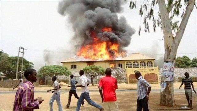 Nigeria Poll Heavy Security Presence In Kano Bbc News