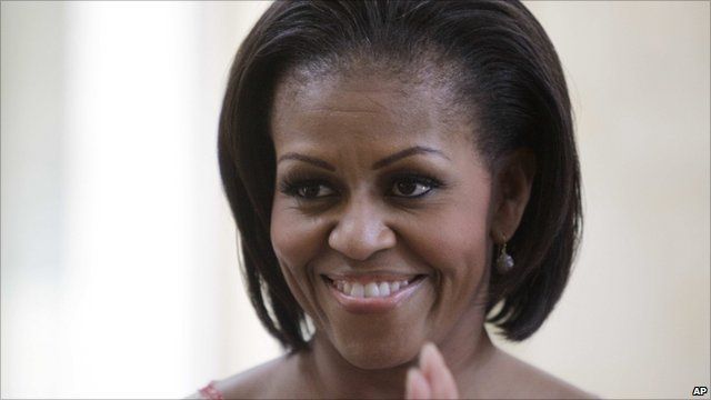 Michelle Obama's plane in aborted landing - BBC News