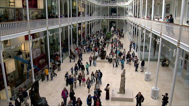 Crowds inside the National Museum of Scotland