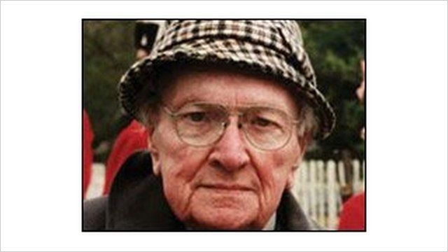 T.Llew Jones