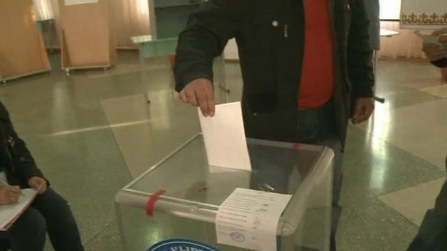 Voter in Bishkek