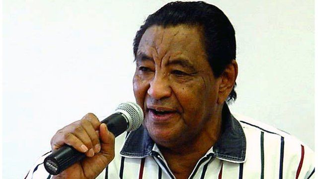 Sudan mourns singer Mohammed Wardi - BBC News