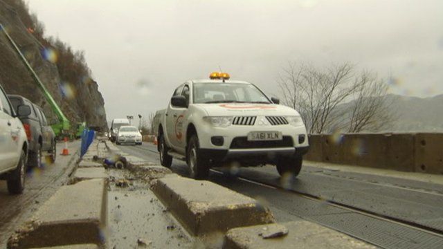 Carbadan a' siubhal air loidhne rèile