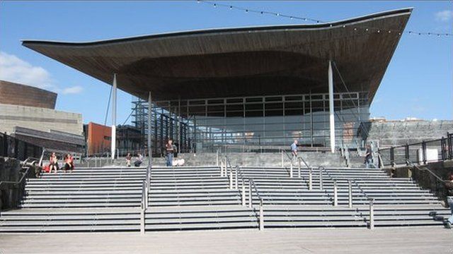 Y Senedd