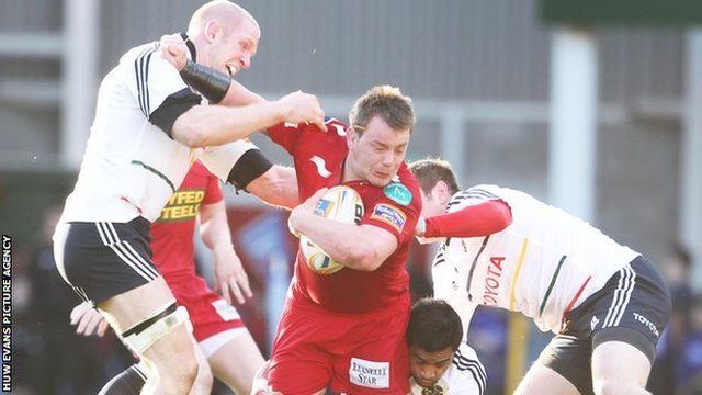 Scarlets v Munster