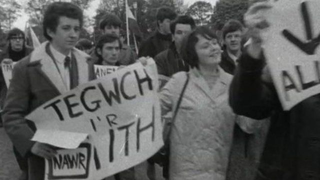 Cymdeithas Yr Iaith Gymraeg Marks 50 Years - BBC News