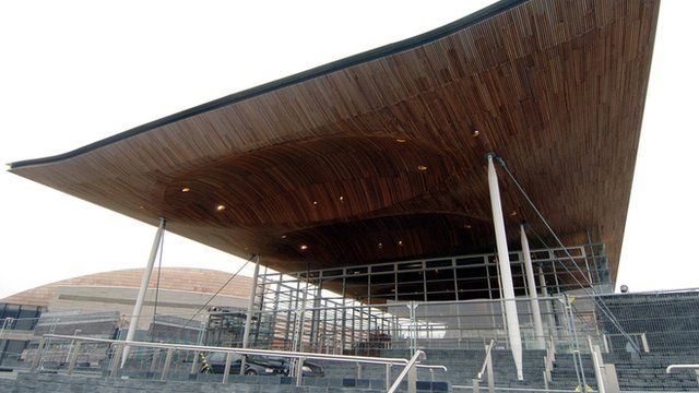 Y Senedd