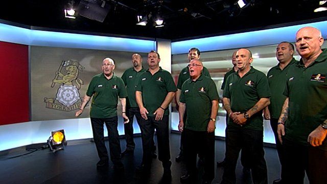 Warriors, former soldier from the Yorkshire Regiment singing