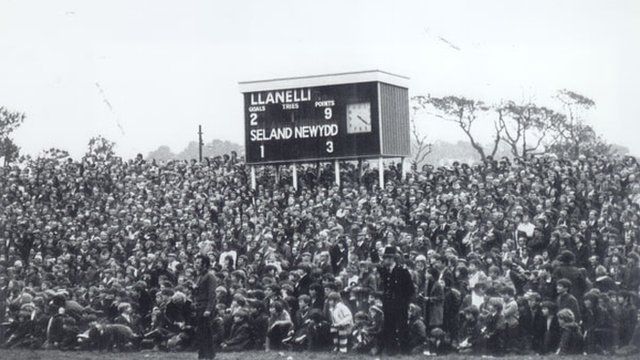 Diwrnod Hanesyddol yn hanes Clwb Llanelli