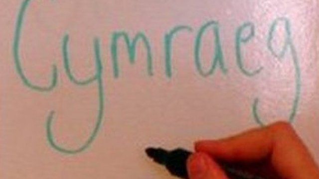 Ysgrifennu Cymraeg