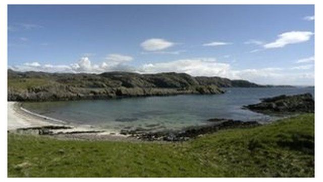 Sann le Oighreachd a' Chrùin a tha an dàrna cuid de chladaichean na h-Alba