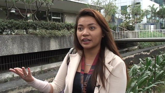 Filipino woman in Manila