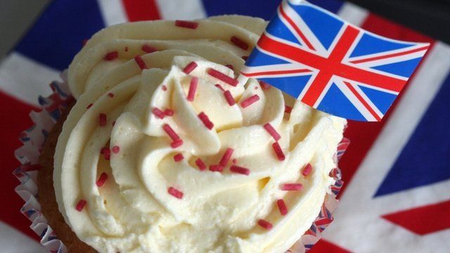 Union Jack cupcake