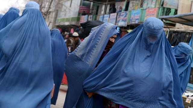 Burqa Business Decline For Kabul Traders Bbc News