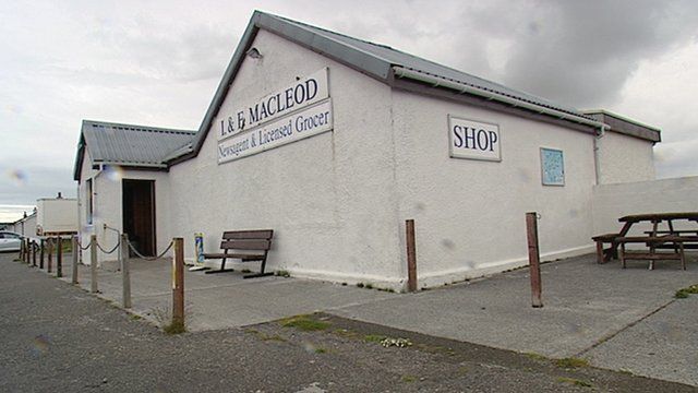 Bùth MhicLeòid, Tiriodh