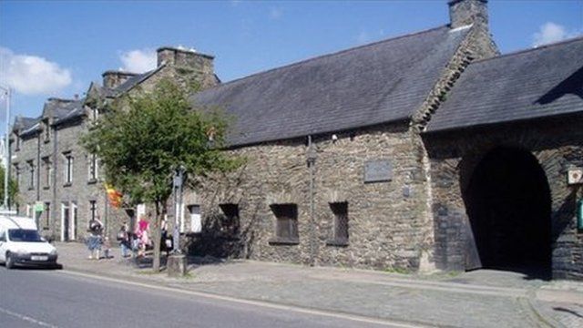 Senedd-dŷ Glyndŵr, Machynlleth