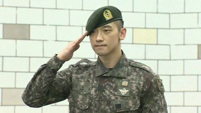 Fans Cheer As S Korean Star Rain Ends Military Service Bbc News 3667