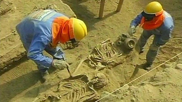 Archaeologists working on the ancient burial site in the region of Lamabyeque