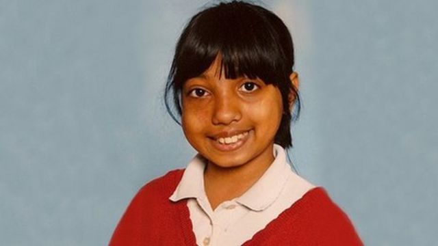 Hospital payout for girl's glue injection