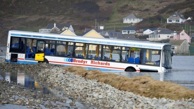 Semi-submerged bus