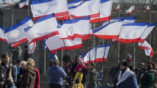 Crimean flags in Lenin Square in Simferopol on Saturday