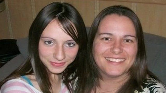 Victoria Harrison and mother Tracy Foskett