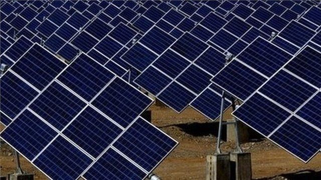 Fferm solar